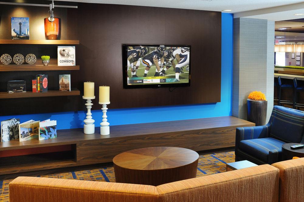 Courtyard By Marriott Dallas Plano In Legacy Park Bagian luar foto