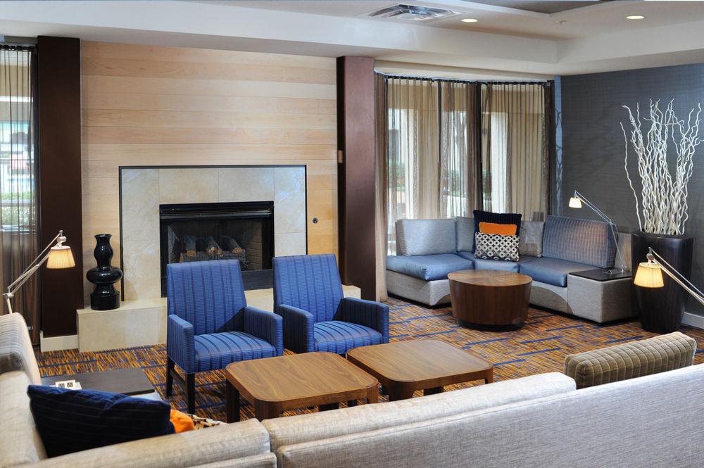 Courtyard By Marriott Dallas Plano In Legacy Park Bagian luar foto