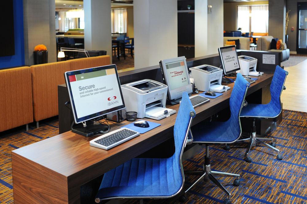 Courtyard By Marriott Dallas Plano In Legacy Park Bagian luar foto
