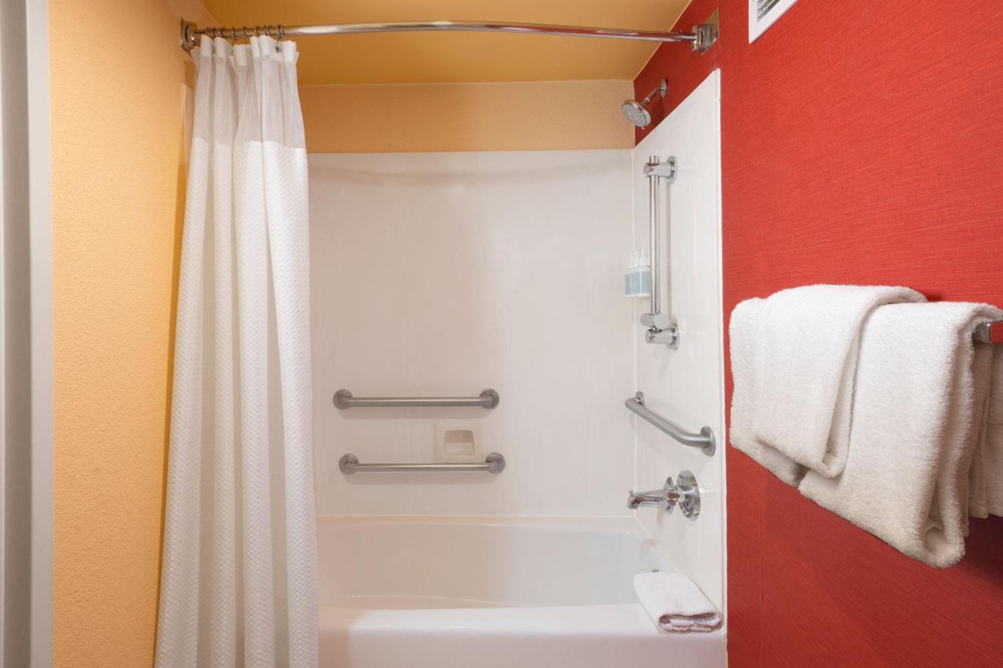 Courtyard By Marriott Dallas Plano In Legacy Park Bagian luar foto