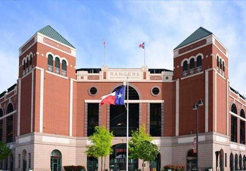 Courtyard By Marriott Dallas Plano In Legacy Park Bagian luar foto