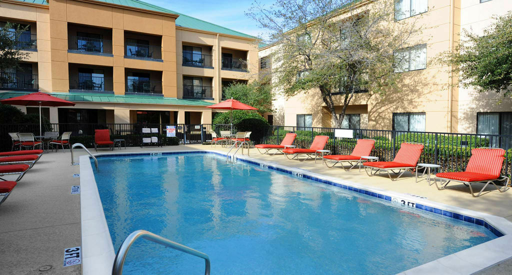 Courtyard By Marriott Dallas Plano In Legacy Park Bagian luar foto